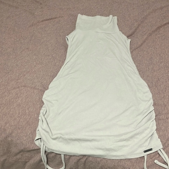 Crop turtleneck top - Picture 1 of 1